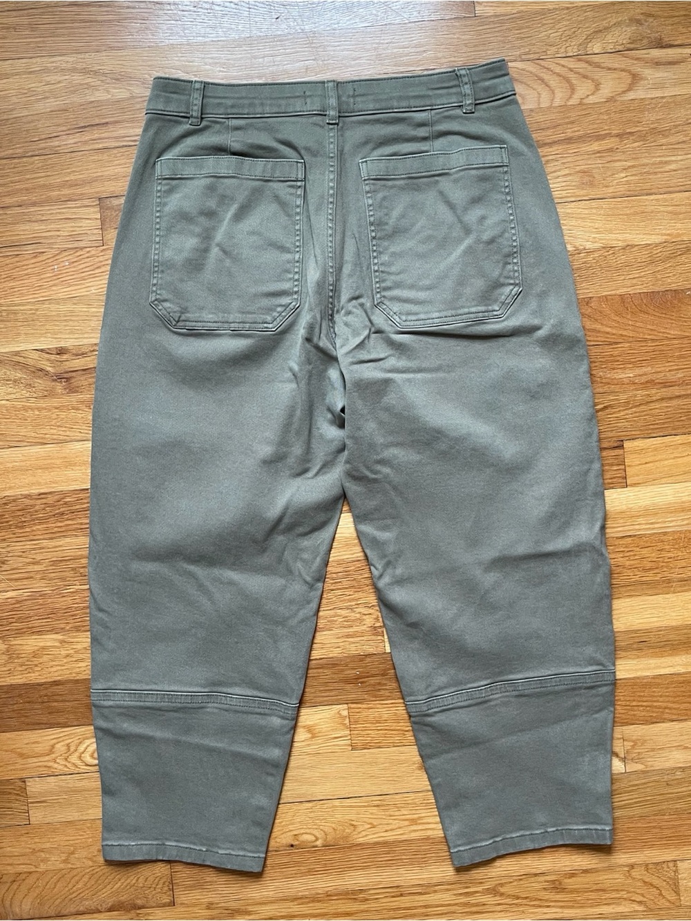 Everlane green high-waisted barrel pants - size 14 - Picture 5 of 7